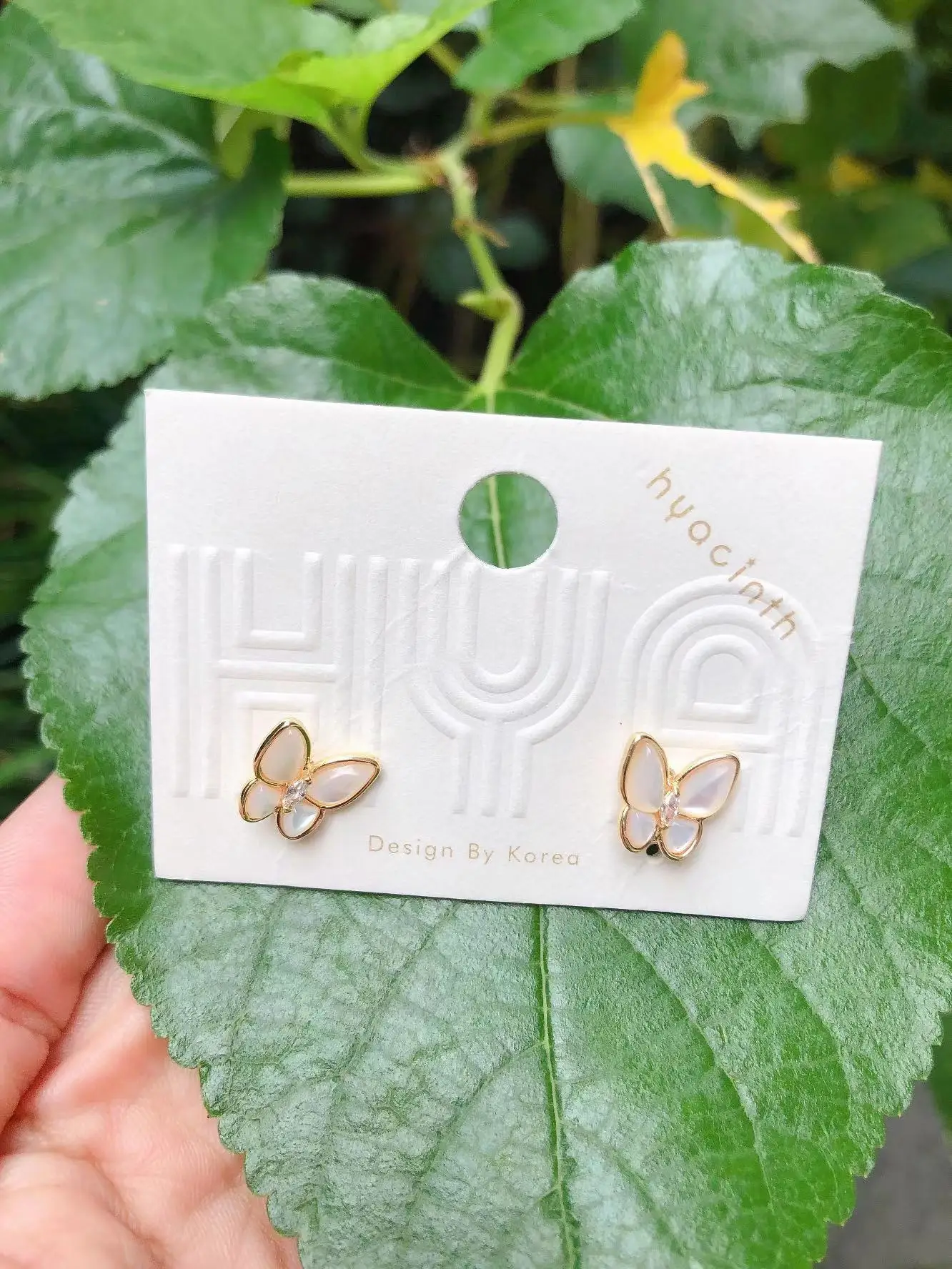 2022New Trendy Mother Of The Shell Earrings Butterfly Brass Unusual Natural Pearl Earring W/9525Silver Needle Stud All Match