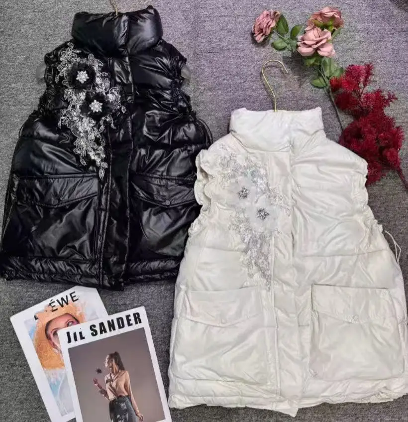 Unique Design Trend Diamonds Stitch Thick Cotton Padded Vest Jacket Women's Autumn Winter 2025 White Black Waistcoat Vest Coat