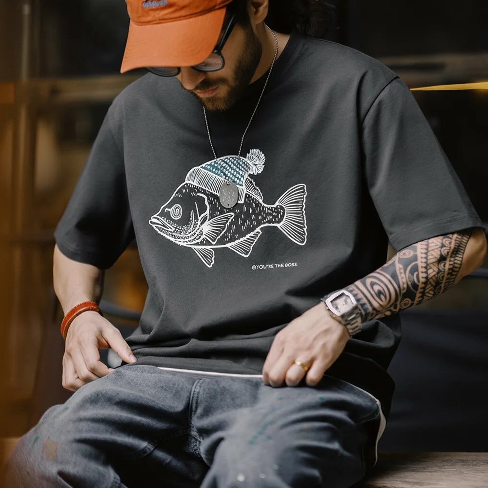 Maden Retro-Camiseta con estampado de peces de mar profundo para hombre, Tops de manga corta con cuello redondo y patrón de animales, camiseta de