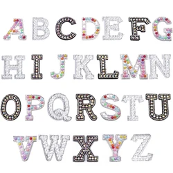 26 pz 4.5cm lettera Patch ricamo A-Z perla strass alfabeto toppe da stiro per borsa abbigliamento fai da te Appliques per cucire forniture