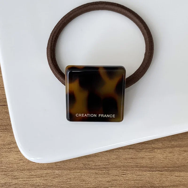 Elegant Small Squar…