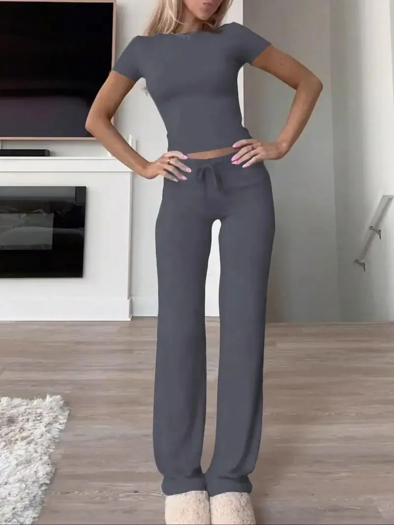 Summer Comfortable Casual Women's Home Sports Set 2025 New Fashionable Solid Color Slim Body Clothes + Trousers Two-piece Set - Image 5
