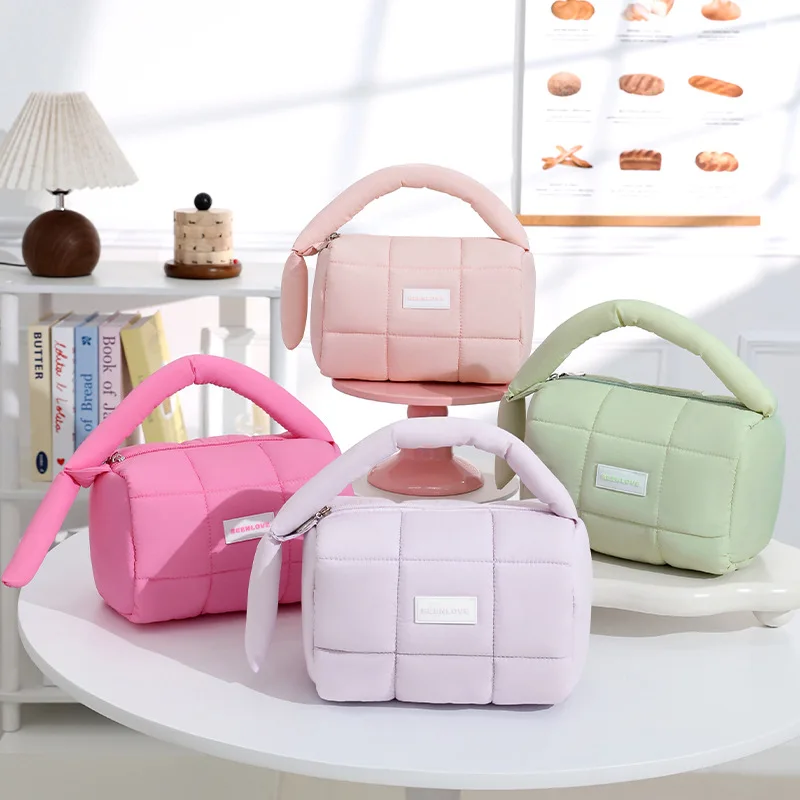 New Large-capacity Puff Portable Storage Bag Travel Portable Cosmetic Bag Toilet Bag High-value Storage Bag 브러쉬 케이스