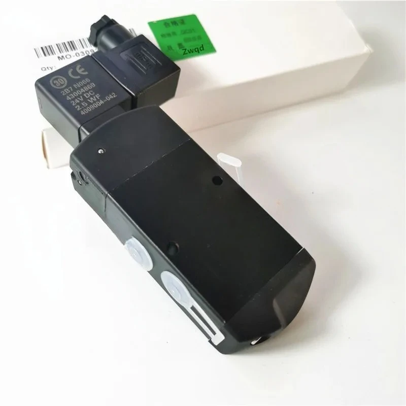 8551 Solenoid valve 8551A017MS DC24V AC220V two-position five-way directional valve