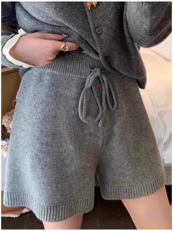 Pantalones cortos de lana grises de punto para mujer, estilo nuevo de otoño-invierno, capa base para exteriores, pantalones sueltos de cinco cuartos para usar con botas