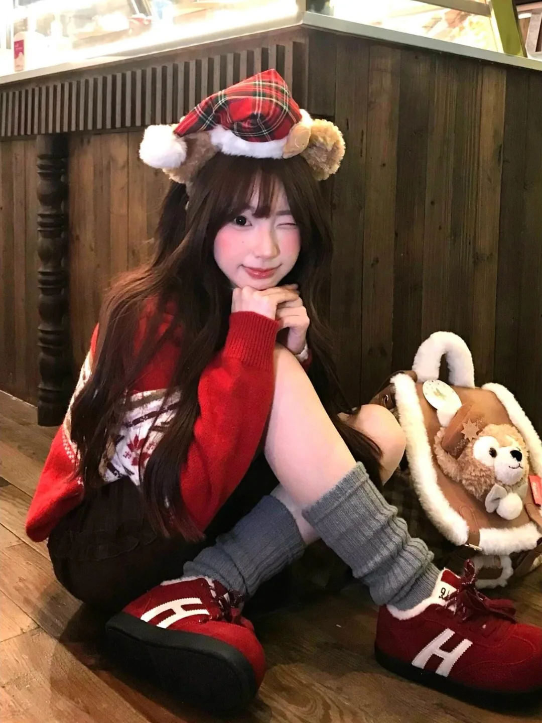 الأحمر Cisas محبوك سترة المرأة الخريف الشتاء جديد كسول الراقية الملابس الداخلية والخارجية Fce لينة طويلة Sve جولة Ne