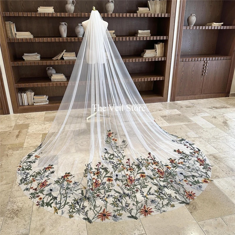 Colorful Floral Unique Wedding Bridal Veils Accessories For Brides Cathedral Long White Ivory Tulle Red Green Leaves Embroidered