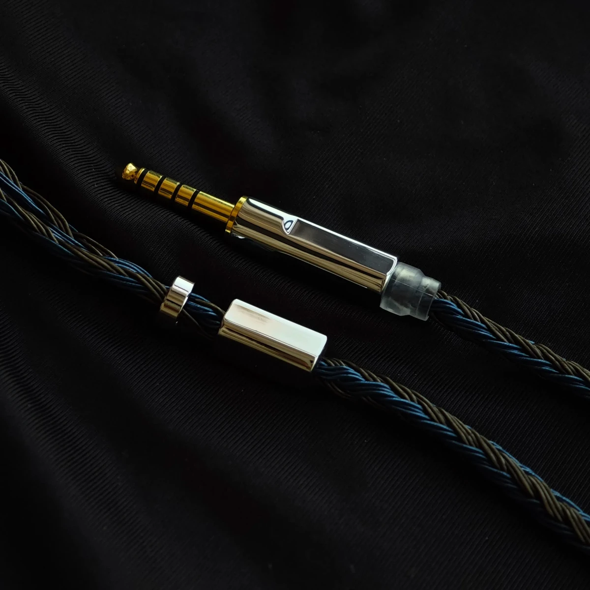 Braided OCC Upgrade Cable Compatible with FiiO FP3/JH3/FD1 - 24-Strand 4.4mm Balanced 2.5/3.5mm MIC Version