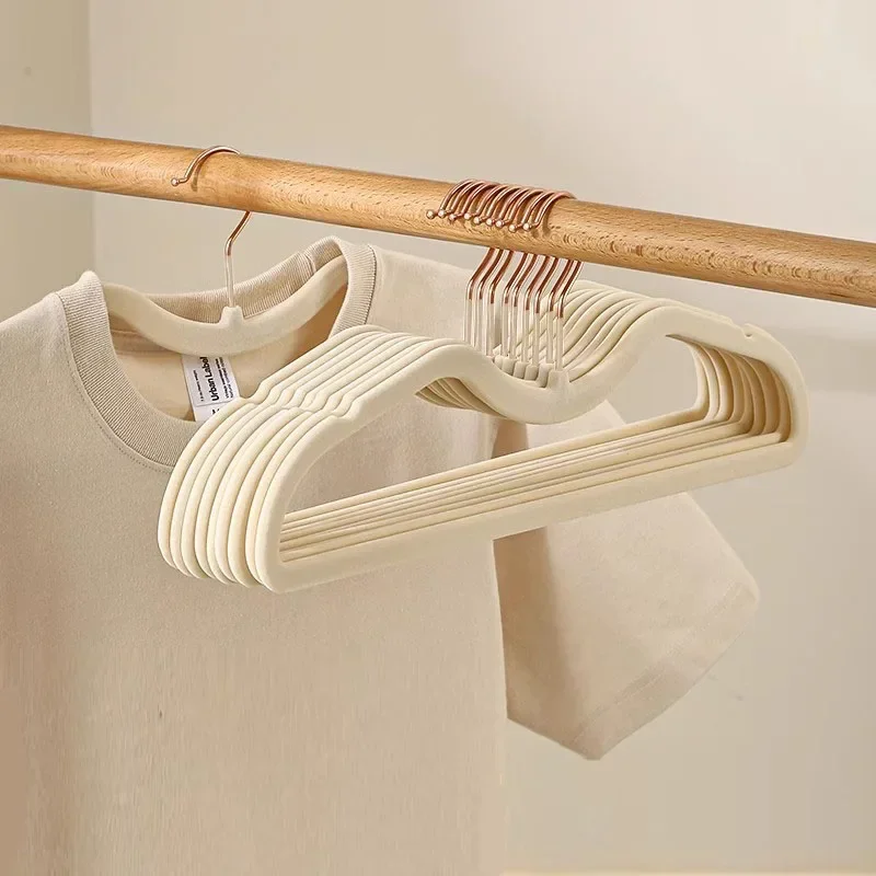 10pcs Velvet Hanger M-shaped Flocking Hangers Short Neck Design no Trace Anti-slip Jacket Shirt Coat Storage Racks Spave Saver