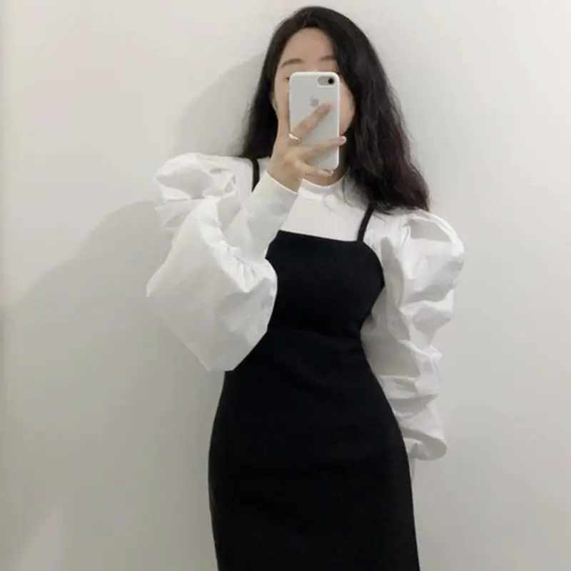 Korean Ins Court Style Round Neck Threaded Splicing Design with Closed Mouth Bubble Sleeves Slim Fit Shirt Top for Women