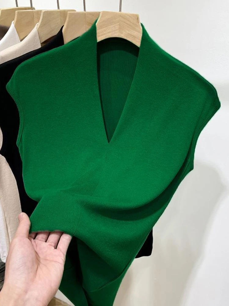 T Shirt for Women Ice Silk Knitting Solid Color Slimming Woman T-shirt 2023 Korean Fashion Summer Casual Green V-neck Tank Top