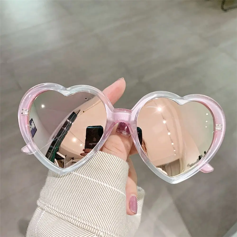 

Retro Party Beach Polarized Heart Sunglasses Candy Color UV400 Heart Shaped Sun Glasses Love Shaped Shades for Women