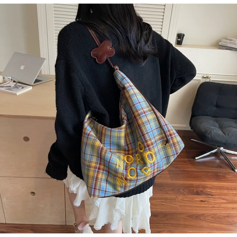 

Women's Hobo Shoulder Bag with Embroidered Letter Spacious for Daily Casual Office Streetwear Weekend Travel Errands & Daily Use