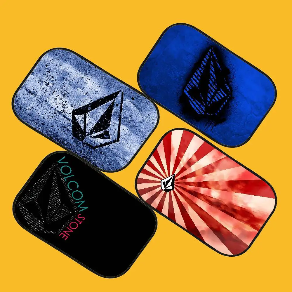 

V-Volcom Logo Car Sun Shade UV Electrostatic Adsorption Car Window Sunshade Universal Auto Outdoor Sunscreen