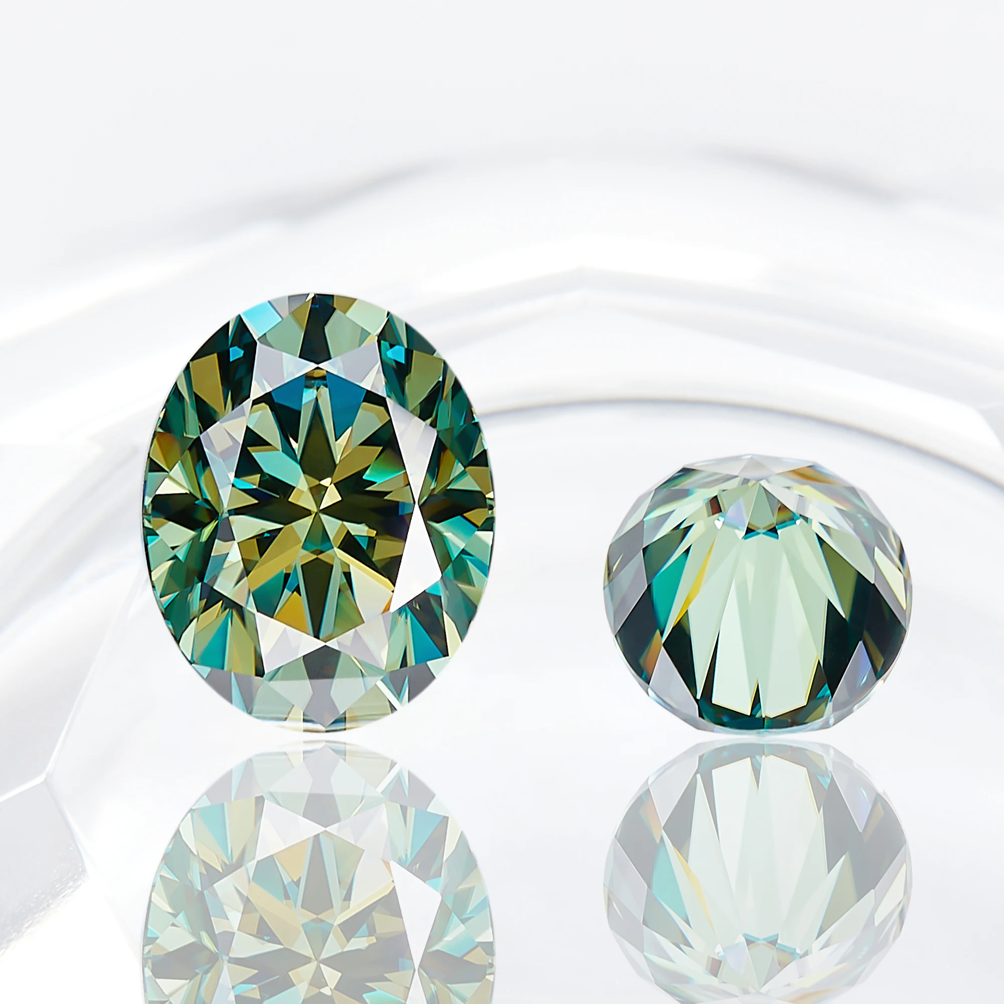 

Eme jewe Oval Cut Moissanite Loose Stone, Green D Color VVS1 Clarity Excellent Cut For Jewelry Making With Certificate