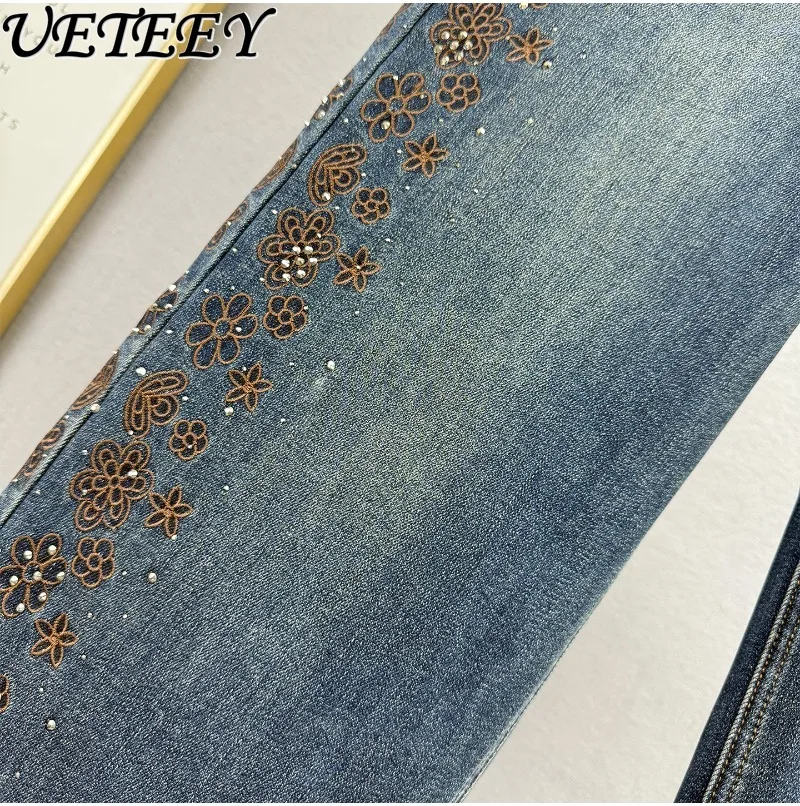 Fleece-Lined Denim Straight-Leg Pants for Women Winter New High-Waisted Loose Slimming Retro Embroidered Rhinestone Jeans