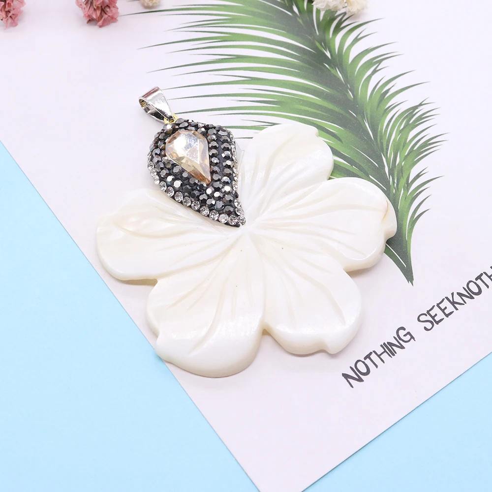 

Stylish Natural Freshwater Pearl Petal Pendant White Shell Inlaid Baroque Pearl Jewelry Making Necklace Earrings DIY Accessories