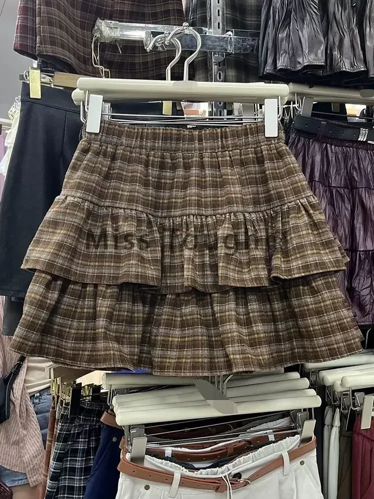 Jupe à carreaux à volants mignons pour femmes, jupes de gâteau de sous-culture punk rock, style preppy, mini jupes décontractées d'été, vêtements des années 2000, Y2k, 10/2019