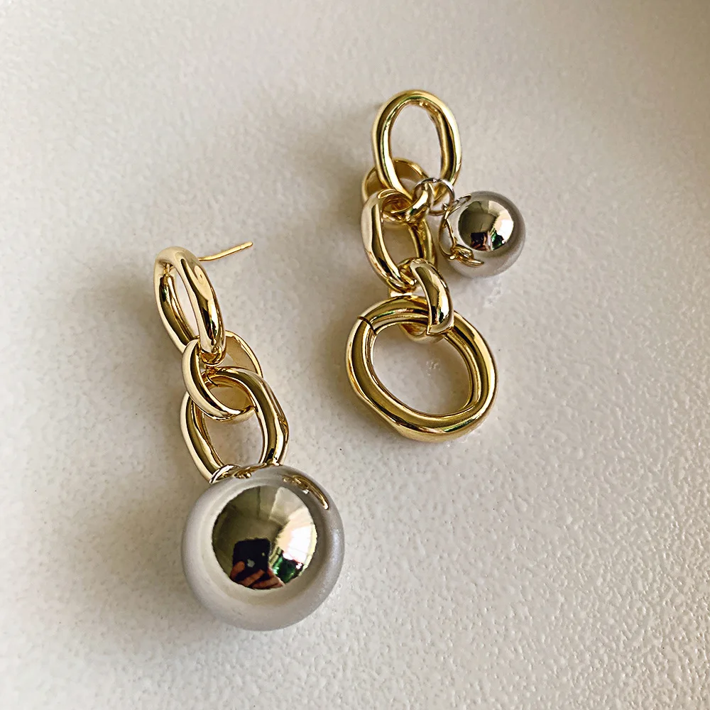 Vintage Metal Ball Geometric Hollow out Hit Color Chain Earrings for Women New Stylish Gold Silver Color Earrings Jewelry