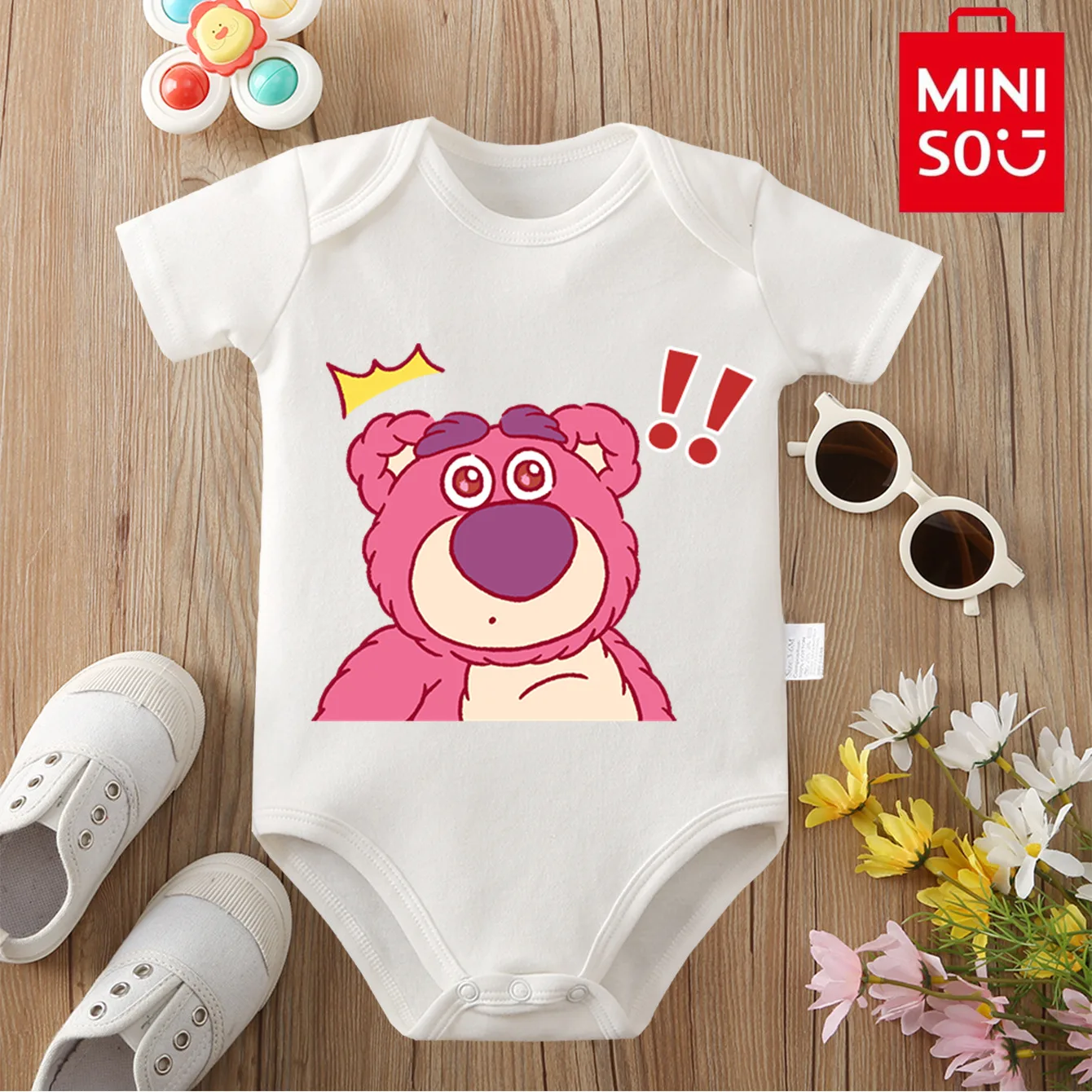 

MINISO Pure Cotton Bodysuit Soft StrawberryBear Cute Baby Cloths Best Gift for Baby Onesie Jumpsuit for 0 To 12 Months Newborn
