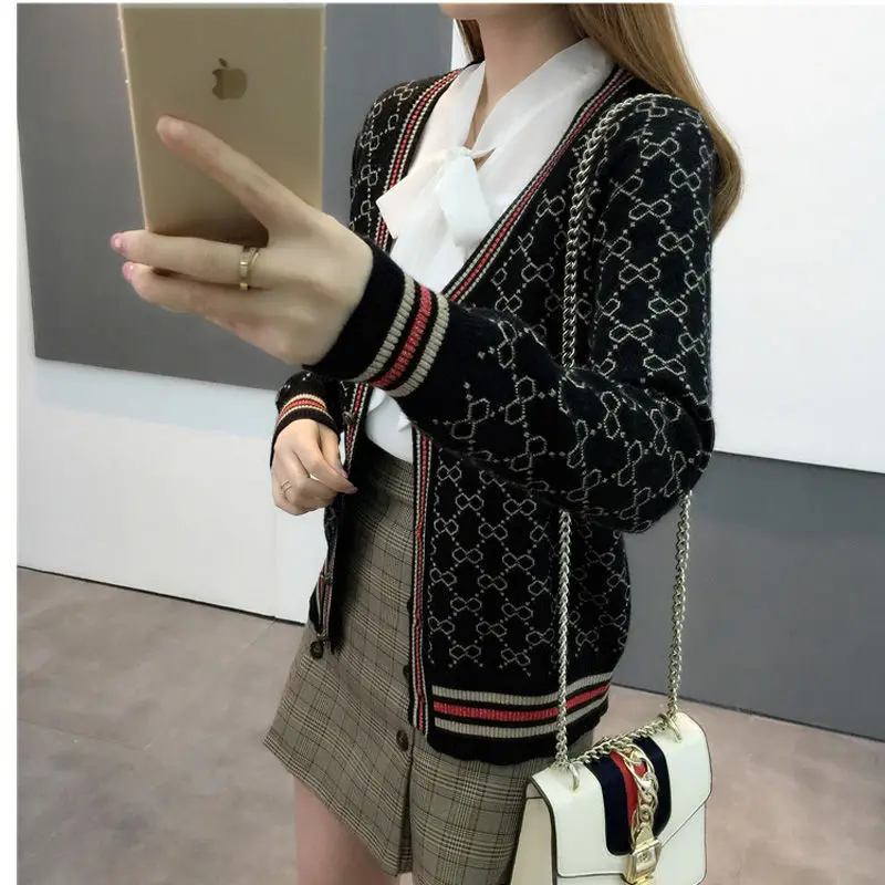 Knitting Cardigan Coat Female 2023 New Autumn Winter Korean Loose Buttons Vintage Patchwork Knitwear Women Clothing V-neck Tops