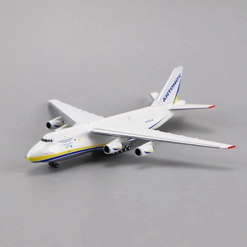 1:400 An-225 Antonov Modello di aereo in resina Transporter Display Aereo strategico Diecast Model Aereo per la raccolta