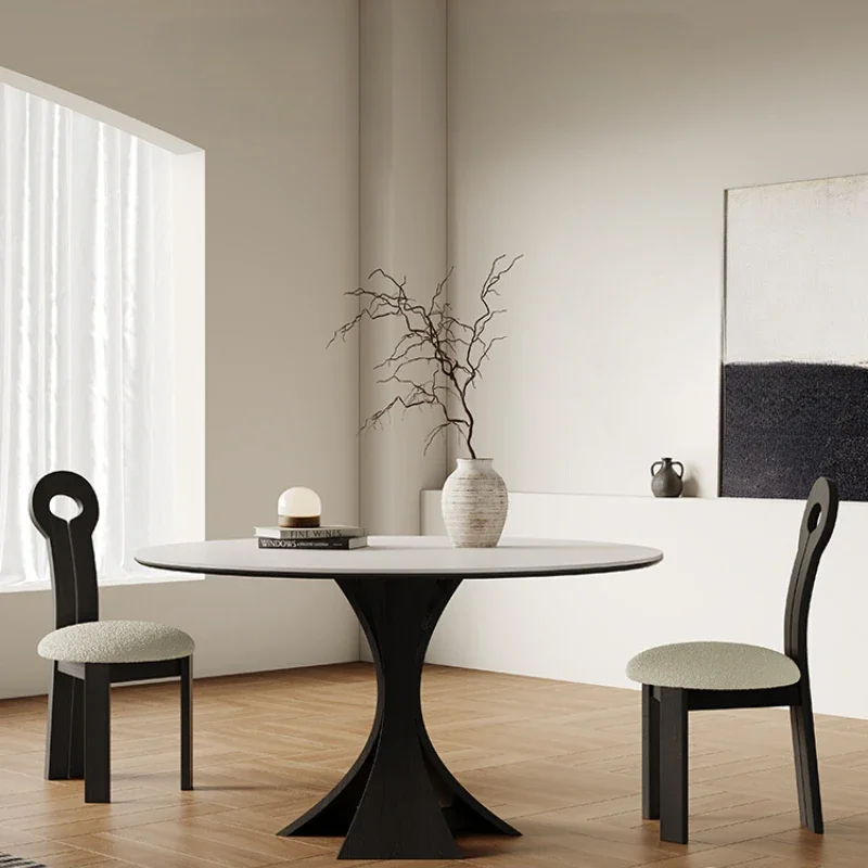 

Pure white rock slab dining table French retro 1.5-meter round table Italian 6-person round solid wood dining table