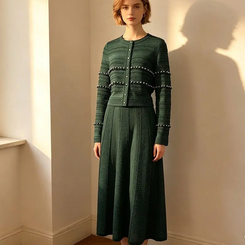 Spring New Fashion round Neck Long Sleeve Knitted Top Elastic Waist Draped Skirt Pearl Decoration Two-Piece Set Women's Ensemble