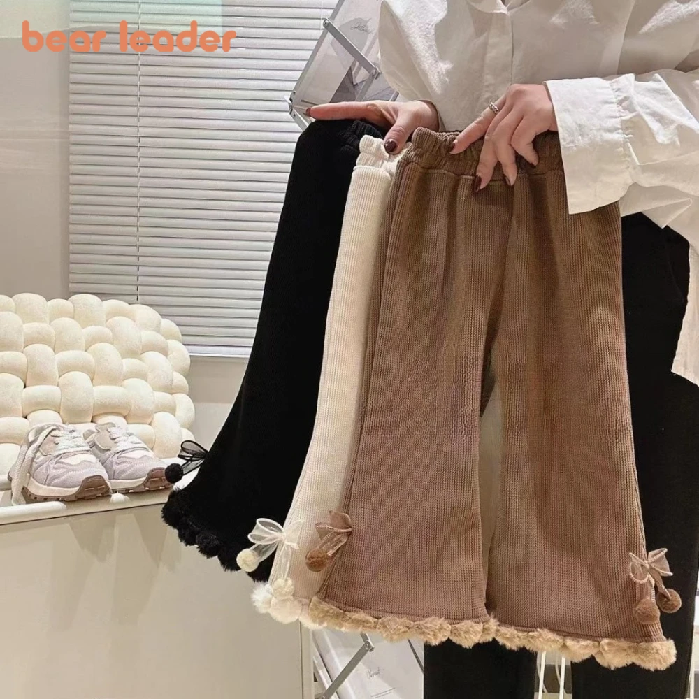 

Bear Leader, осенне-зимние новые толстые брюки для девочек, корейская версия, теплые брюки-клеш с украшением в виде банта кофейного цвета