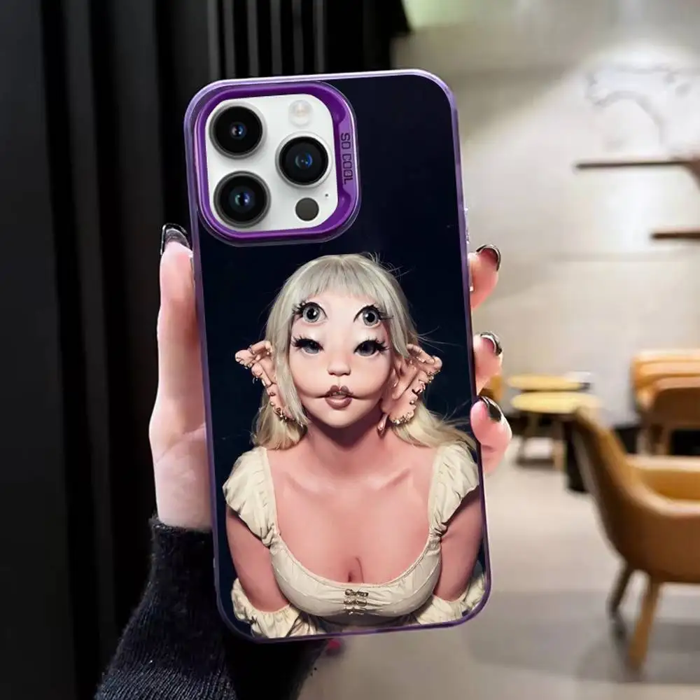 M-Melanie Singer MartinezS Capa de telefone para iPhone 17,16,15,14,13,12,11, Mini, Pro, E, SE4, XS, MAX Purple Candy Matte Cover