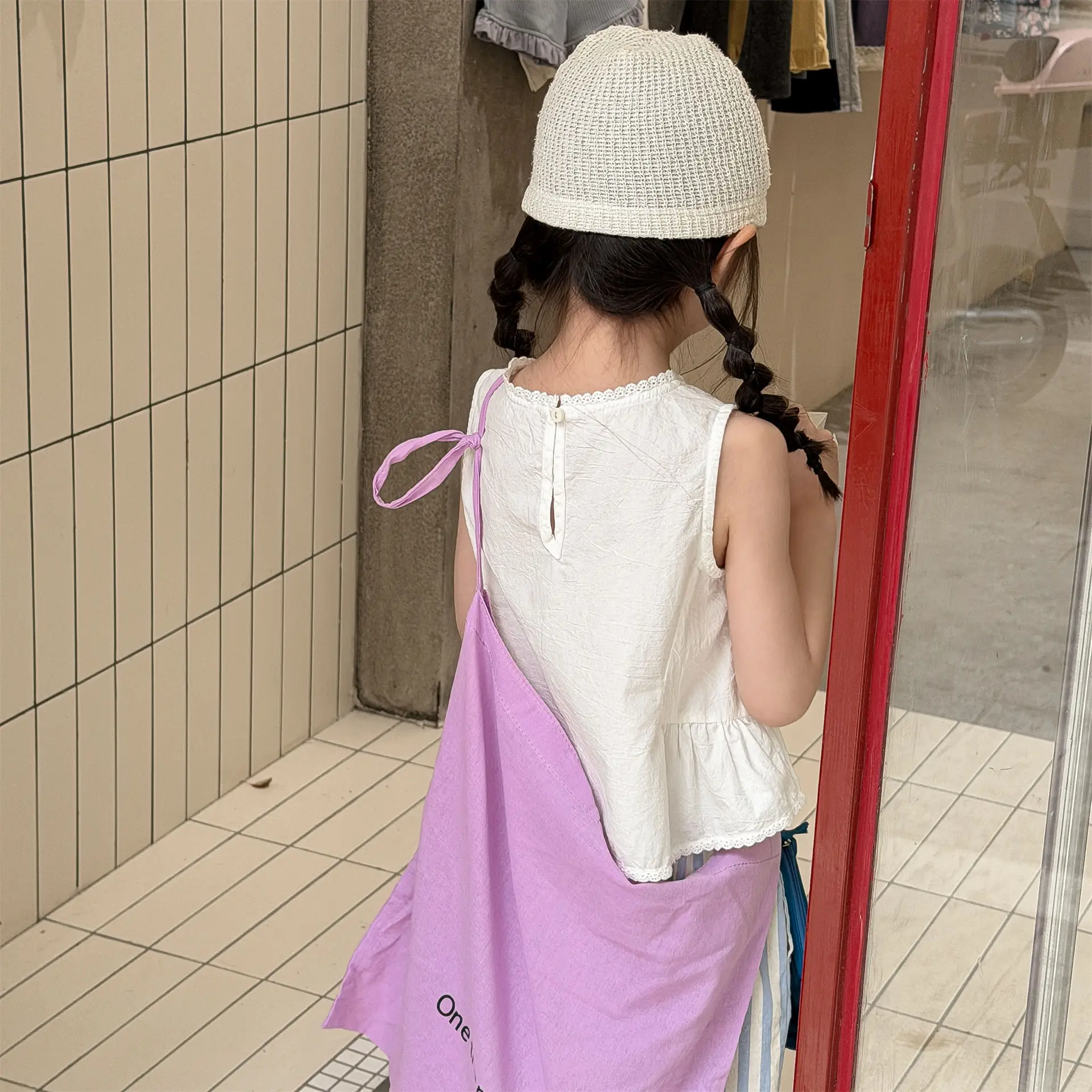 2026 Summer New Arrival Girls Korean Style Lace Sleeveless Blouse Sweet Fashion Casual Summer Clothing for Young Kids - view 3