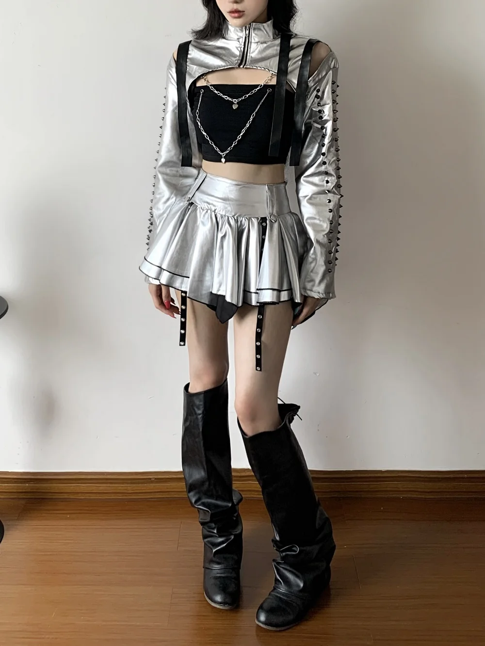 Sexy Silver AI Future Tech Performance Clothes Set for Female Group Bar Gogo Nightclub Show Performances Stage Outfits