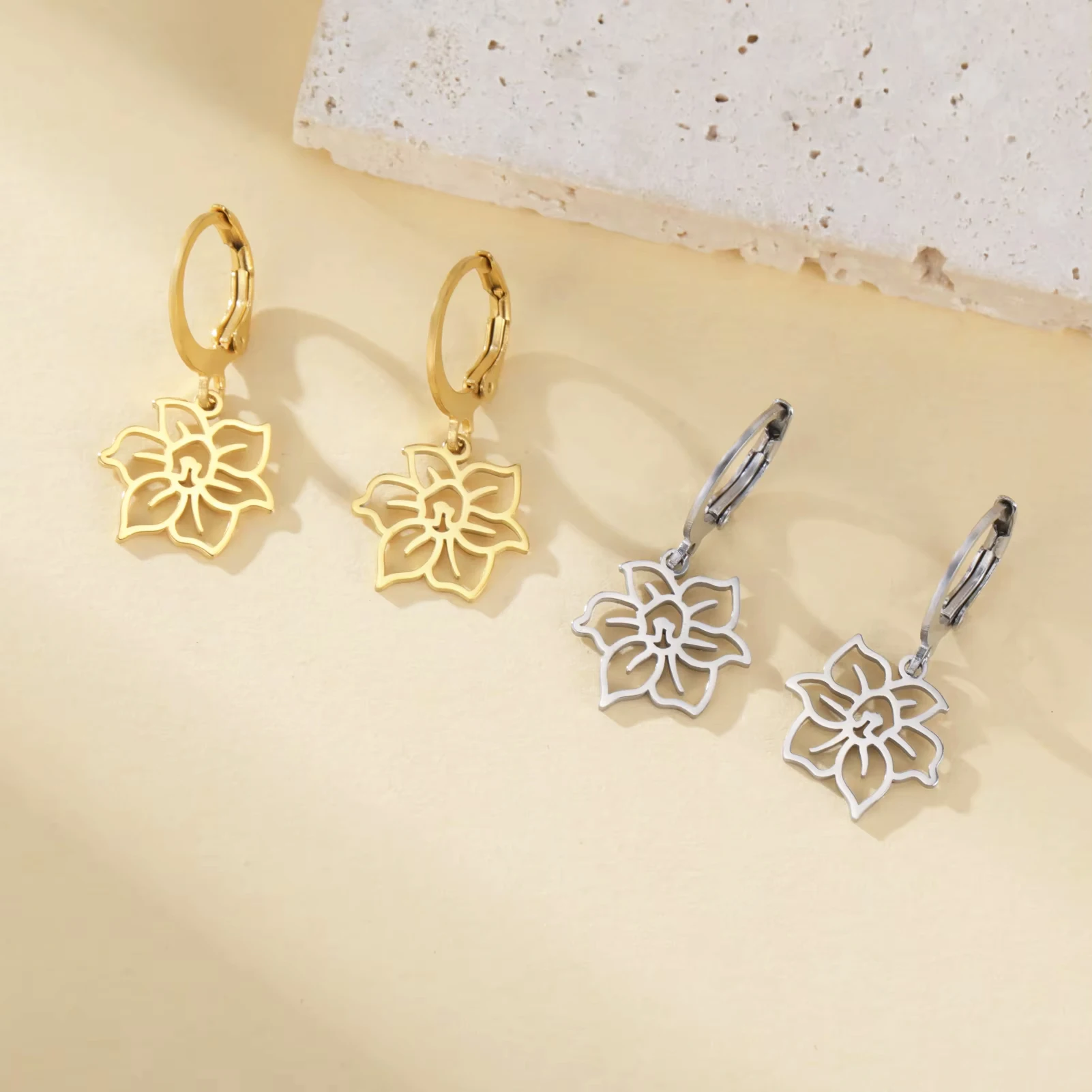 Unift 12 Birth Month Flower Hoop Earring for Women s Stainless Steel Jewelry Minimalist Floral Mom friend Birthday Gift