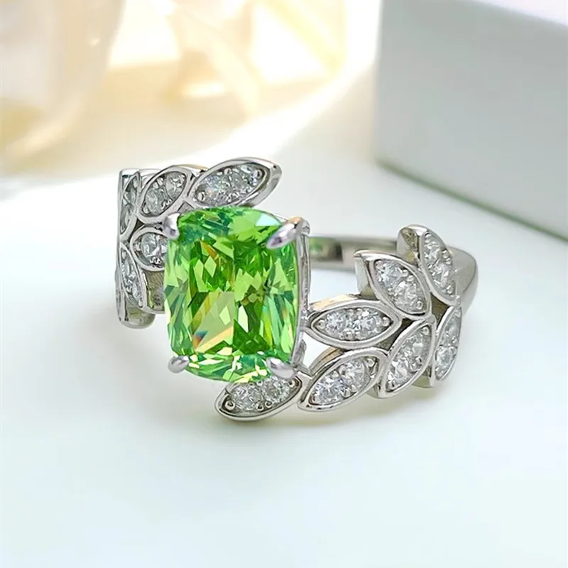 Huitan Light Green CZ Feather Design Women Rings Novel Bridal Wedding Rings Anniversary Party Female Accessories Fashion Jewelry