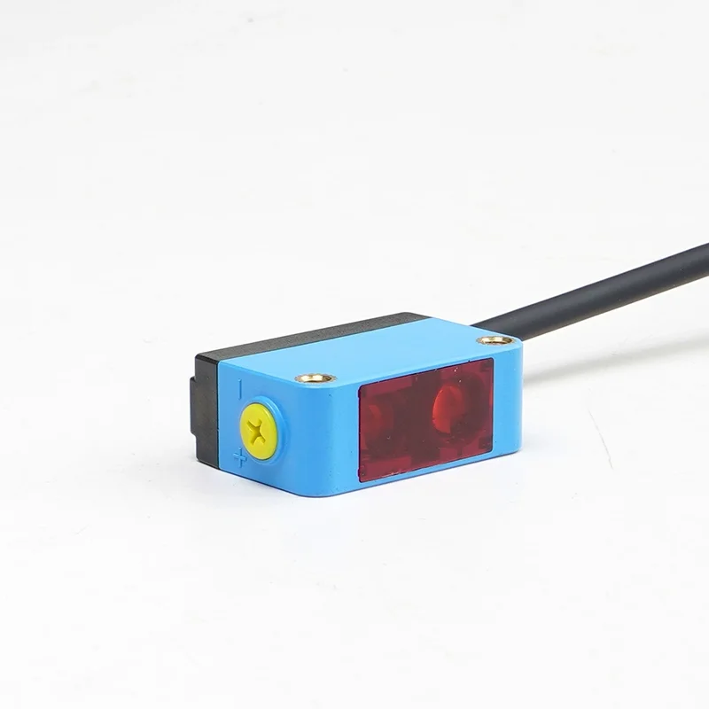 CHUX Long Detect Distance Diffuse Type Photoelectric Sensor Switch NPN PNP E3ZG-D62 Small Spot 2m Distance Adjustable Infrared