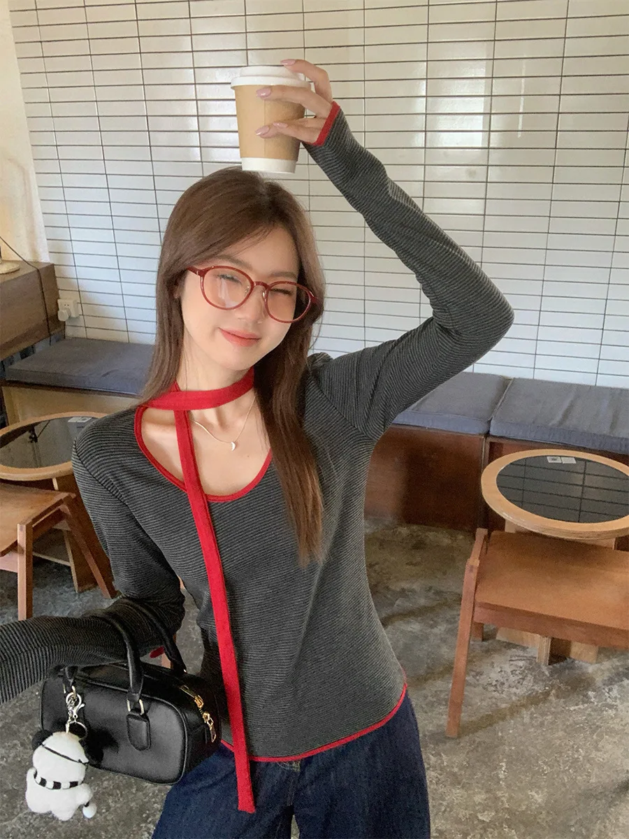 

Women's V-Neck Tops, Patchwork Striped Tees, Female Street Wear 2025, Long Sleeve Grey T-shirt,Woman Spring Autumn