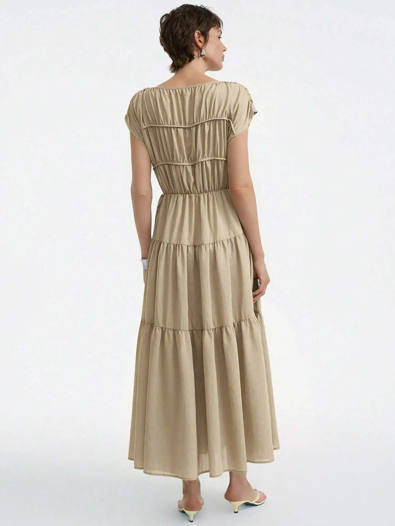 Elegant Women's Long Dress, Casual Comfortable Design, Simple Style, Perfect for Daily Wear & Special Occasions