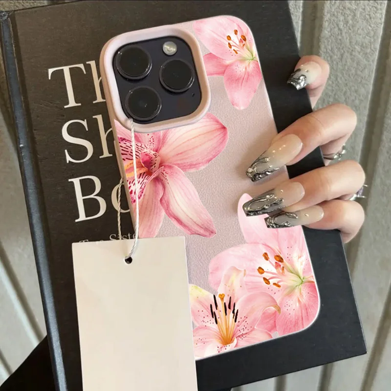 Capa de Celular com Estampa Floral de Lírio Rosa para iPhone 17 16 15 14 13 12 11 Pro Max, Capa Traseira Protetora de Couro Macio com Estampa Floral Elegante