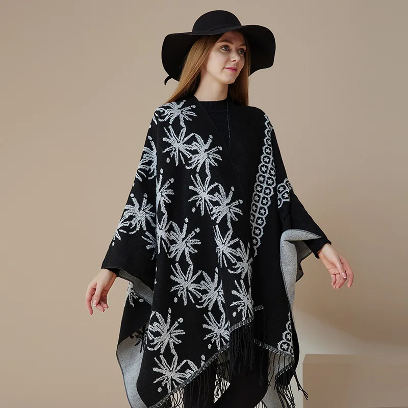 Poncho en cachemire à la mode avec pompon, châle fendu, cardigan à petites fleurs fraîches, cape chaude, nouvelle collection automne et hiver, 216.239., Everak