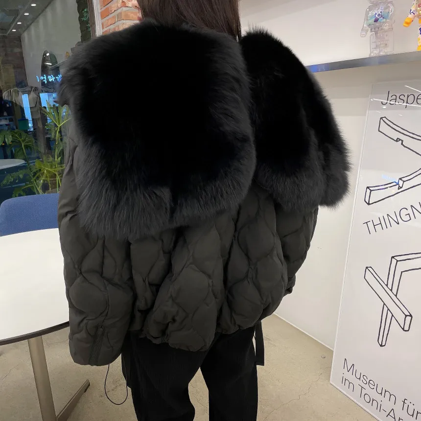 Fashion Short Winter Down Fur Coat Warm 90% White Duck Down With Real Big Fox Fur Jackets Female's High Street Down Fur Parka