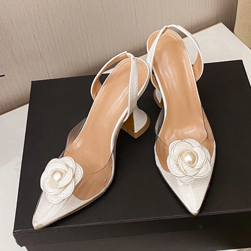 Aneikeh Street Styl… - image