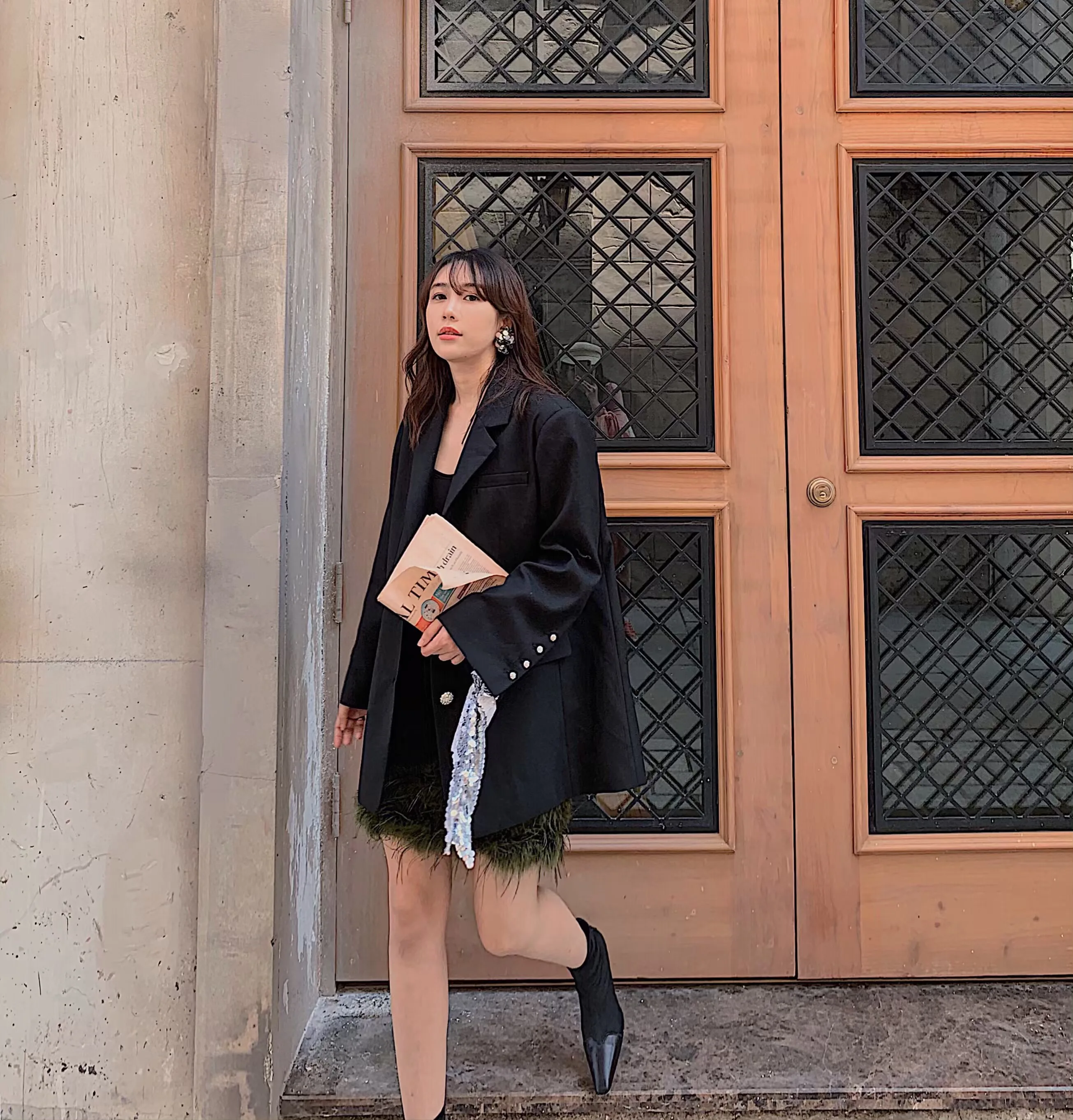 

Женский костюм Amor: свободный крой, пайетки, разрез, ретро-стиль, осенняя коллекция, длинный рукав