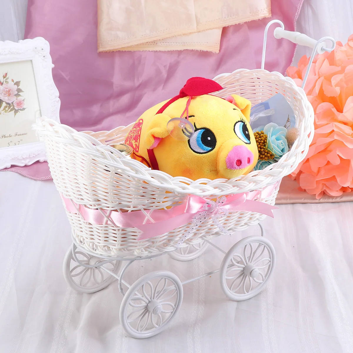 

Cane Tricycles Stroller Ornament Tricycle Craft Decorative Home Wedding Party Gift Pink Ratton Knitted Basket