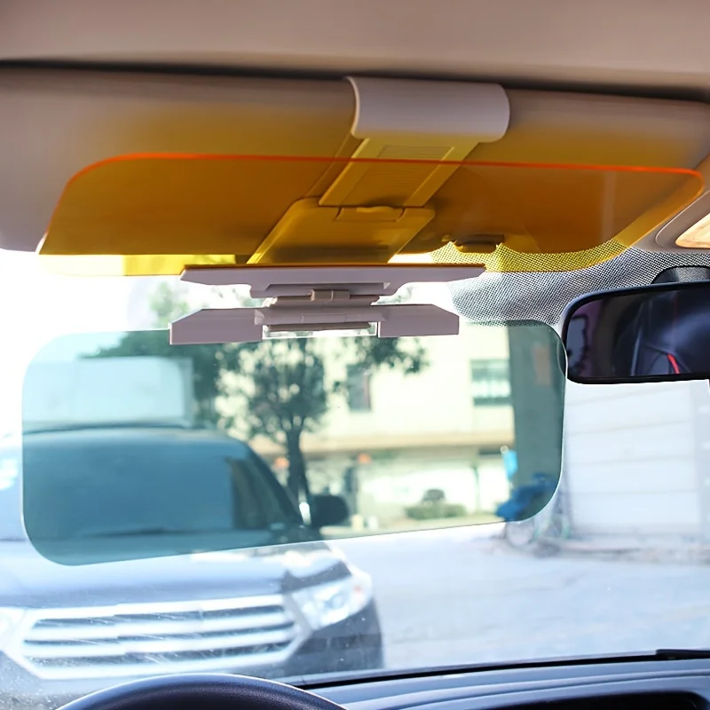 A Dual-purpose Day and Night Anti-glare Visor for VehiclesAdjustable Clip-on Driver's VisorProtection for Day and Night Vision