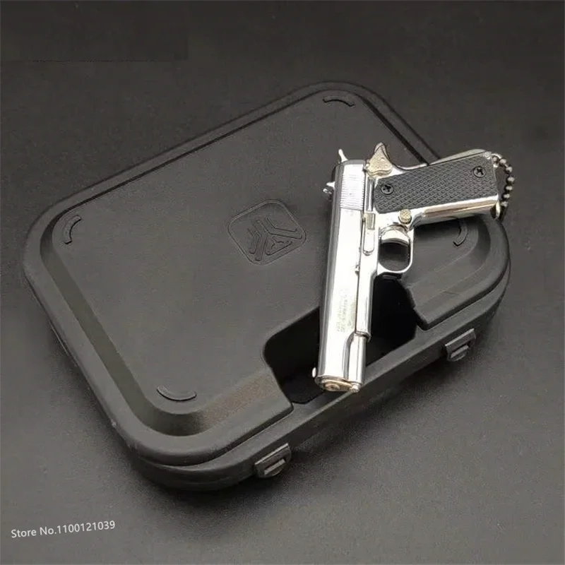 1:2.05 1:3 M92A1 92F 93R Glock G17 G22 Colt 1911 Desert Eagle Mauser P226 Gun Pistol Miniature or Keychain Case Gift Box