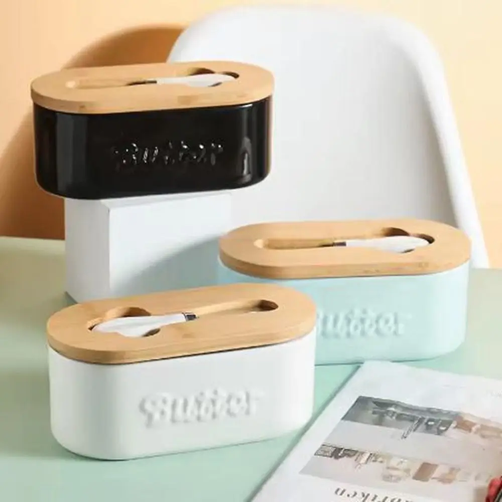 

Large Capacity Ceramic Butter Dish Fresh-keeping Airtight Porcelain Butter Holder with Bamboo Lid Butter Storage Box