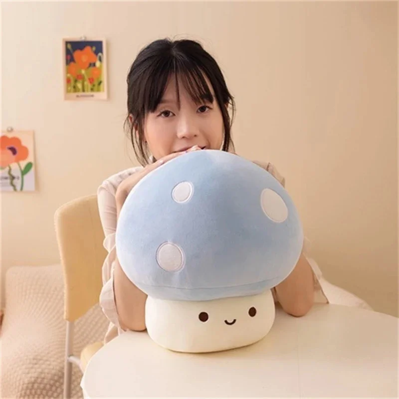 10 cm Kawaii Rode Paddestoel Pluche Pop met Witte Vlekken - Zacht Schattig Anime Paddestoel Speelgoed Decoratief Kussen Home Decor Verjaardagscadeaus