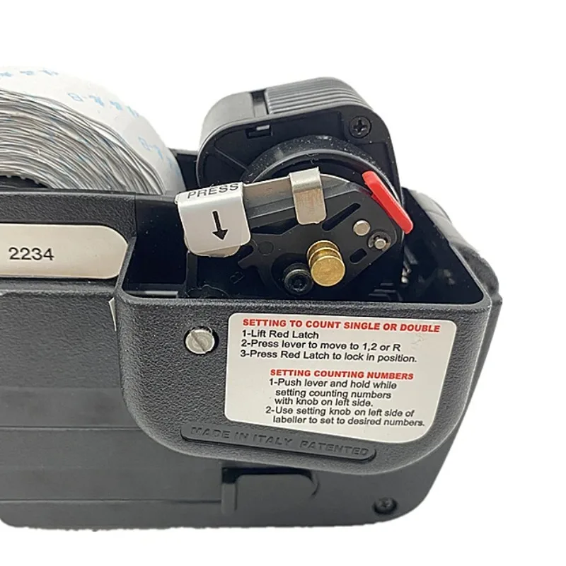 آلة الملصقات ذاتية اللصق متتالية لمصنع المنسوجات الملابس #4