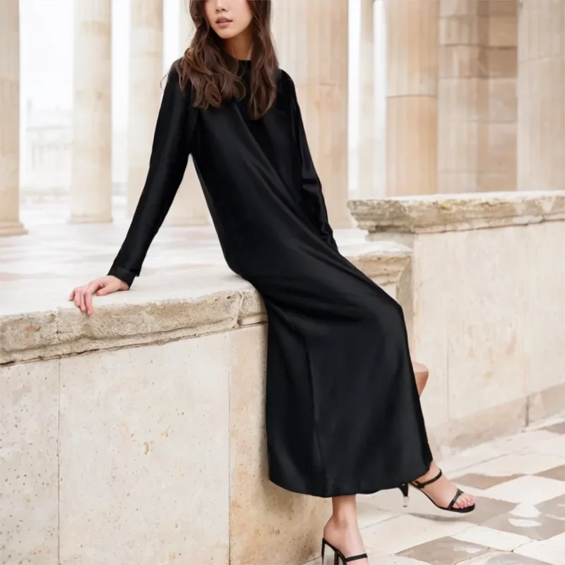 Robe Maxi en Satin pour femmes, manches longues, ourlet fendu, moulante, couche de Base à la mode, Silhouette fluide élégante, nouvelle collection 2025