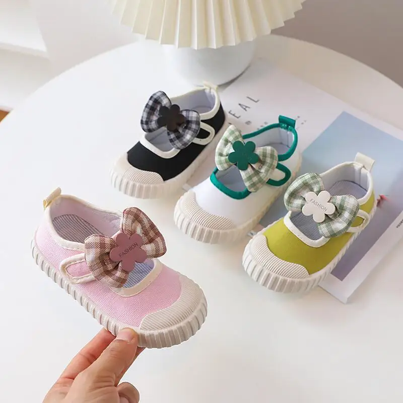 

Kawaii Casual Shoe Children's Shoes Canvas Shoes Canvas for Girls and Baby Kindergarten Indoor Bow 2026 Spring Autumn Style New